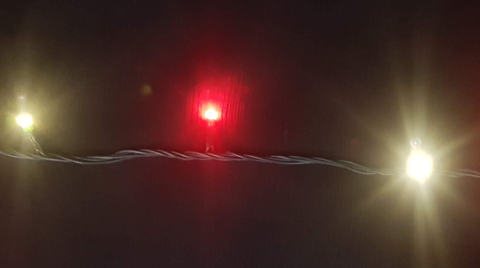Lights4.jpg Lights4.jpg